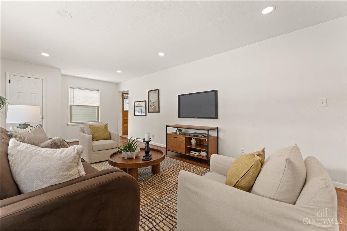 810 Shady Ln Fairfield, OH 45014 | Single Family