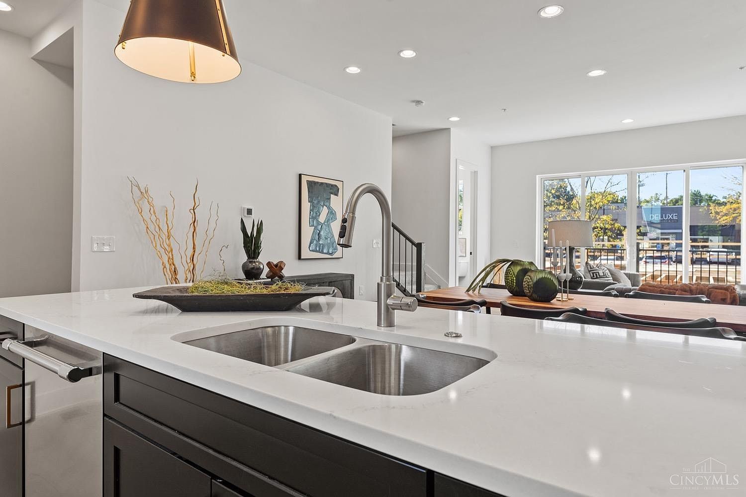 3725 Isabella Ave #3 Cincinnati, OH 45209 | Condominium