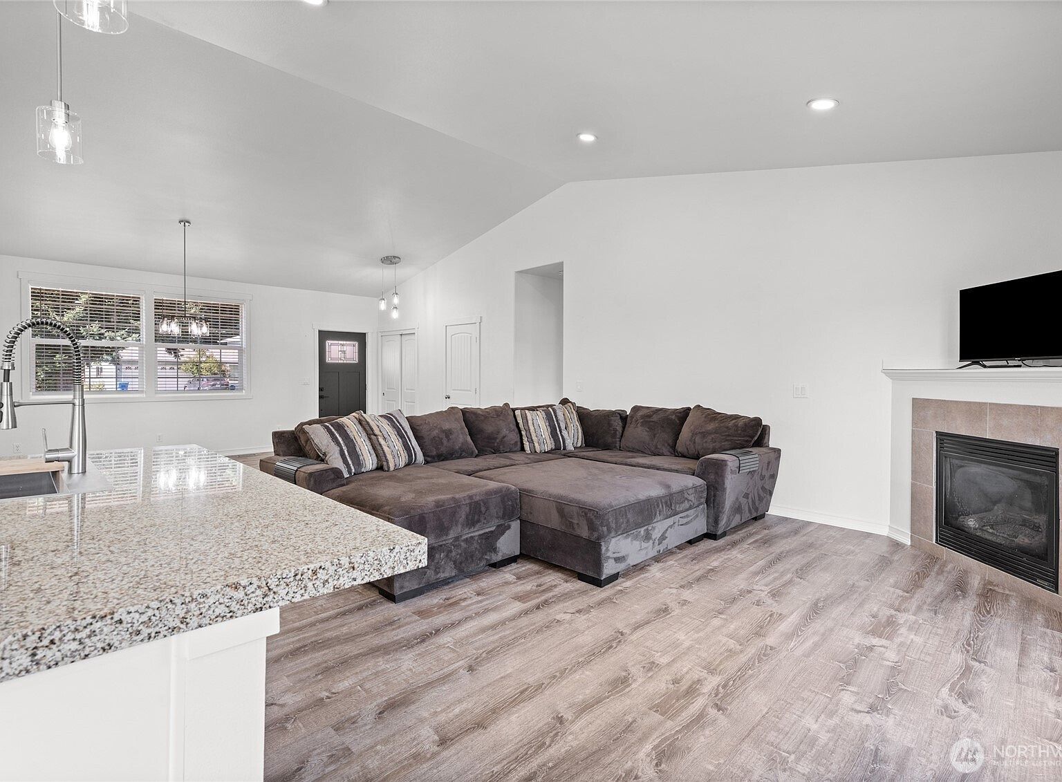 25329 103rd Ave E Graham, WA 98338  | Single Family