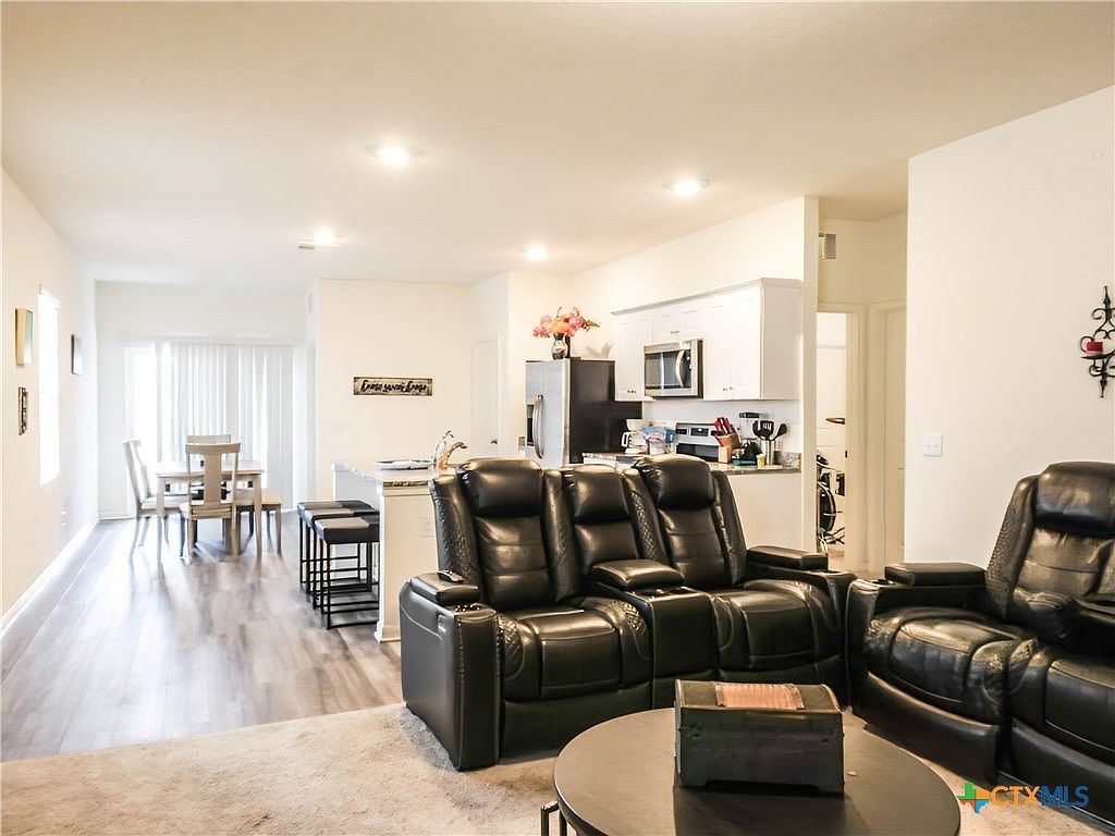 4814 Flying Hooves San Antonio, TX 78222  | Single Family