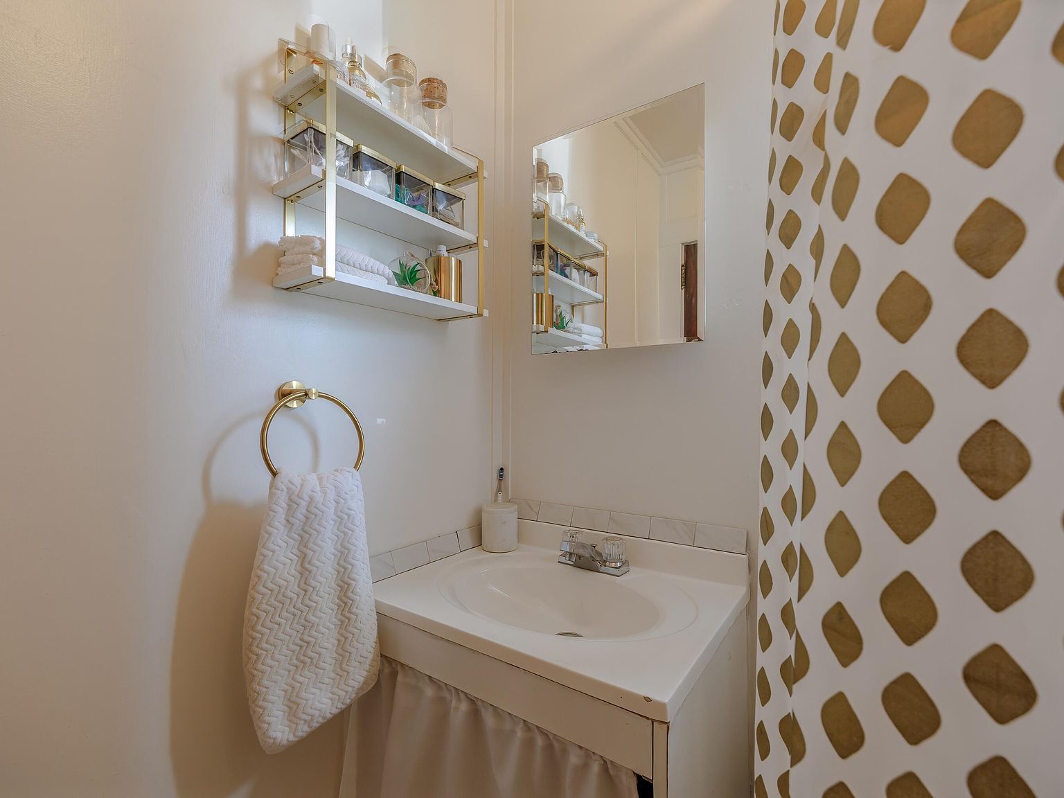 5 Bowles Ave Bar Harbor, ME 04609  | Single Family