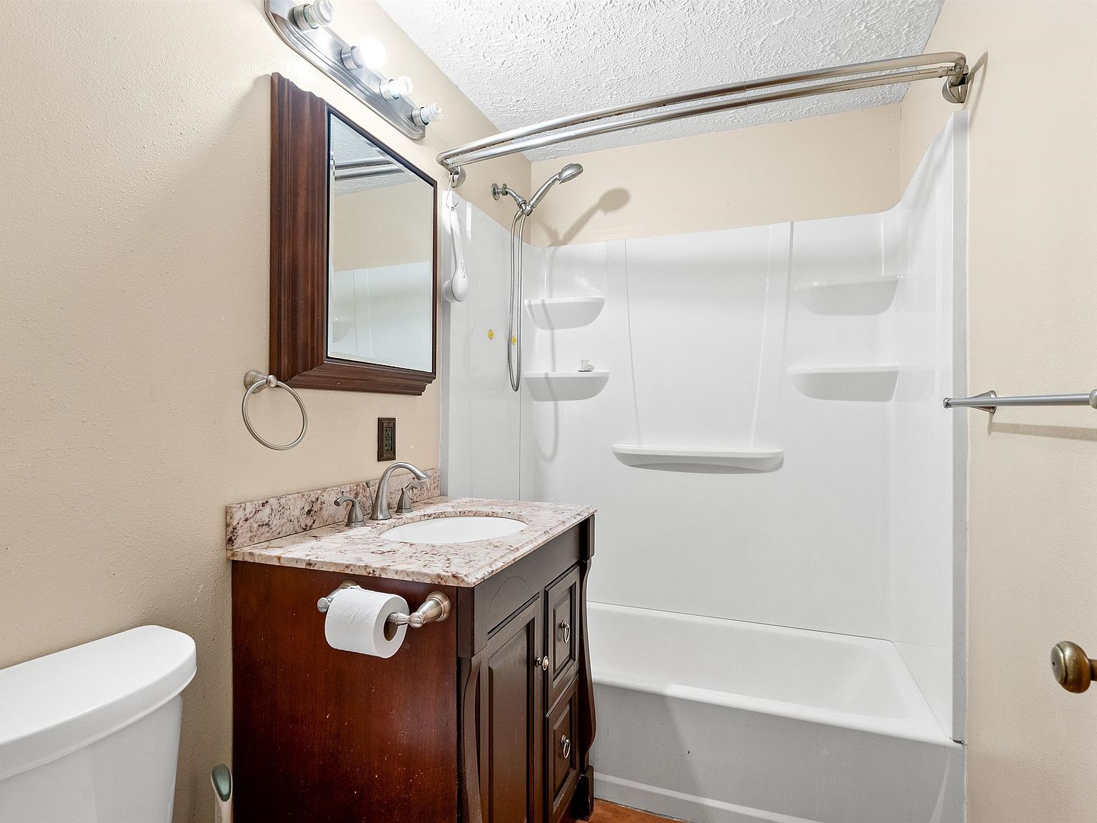 813 E Decatur Ave Spokane, WA 99208  | Single Family