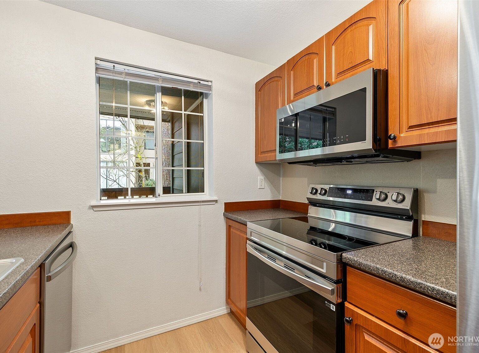 15433 Country Club Dr Unit E202 Mill Creek, WA 98012  | Condominium