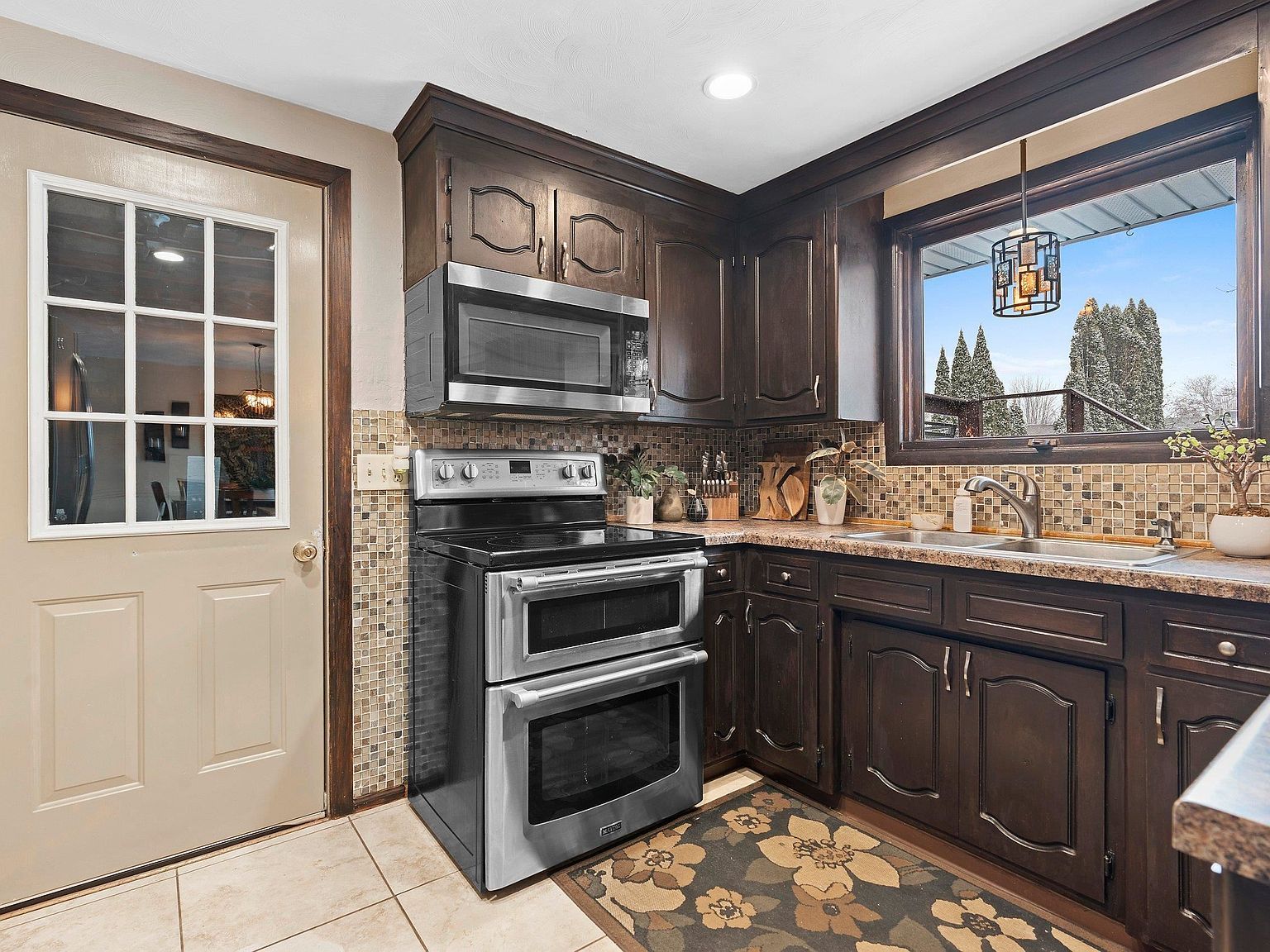 2578 Vicki Ln Green Bay, WI 54311 | Single Family