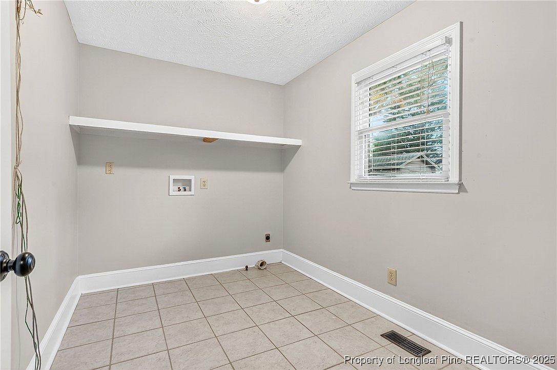 5451 Kentucky Ln Hope Mills, NC 28348  | Single Family