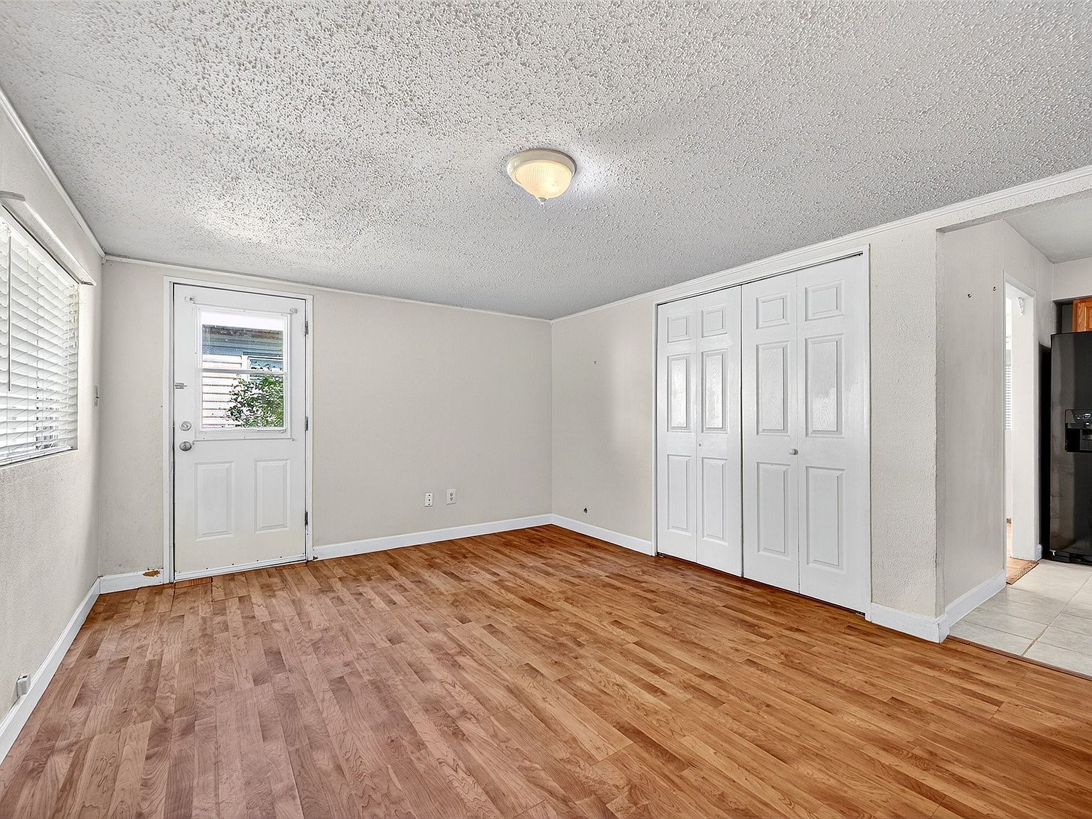 606 S Gordon St Sherman, TX 75092 | Single Family