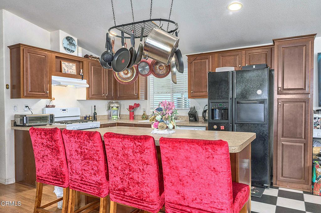 950 Woodland Ave Spc 26 Ojai, CA 93023  | New build