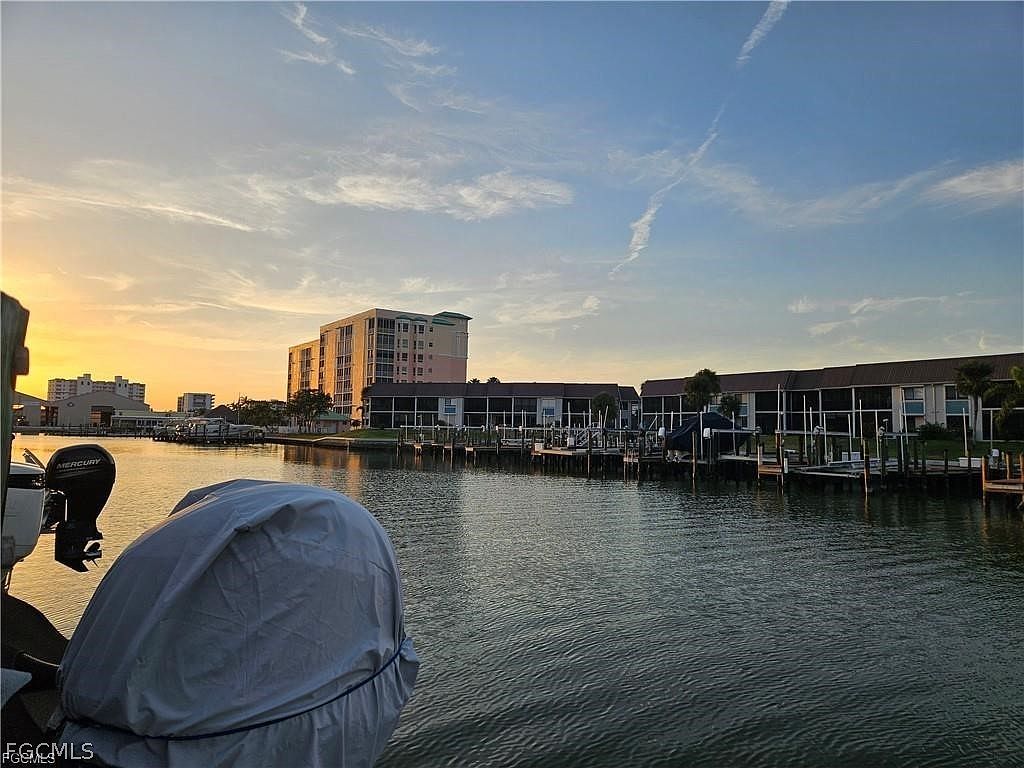 Hibiscus Pointe 82 Bay Beach Ln Fort Myers Beach, FL 33931  | Land/Lot