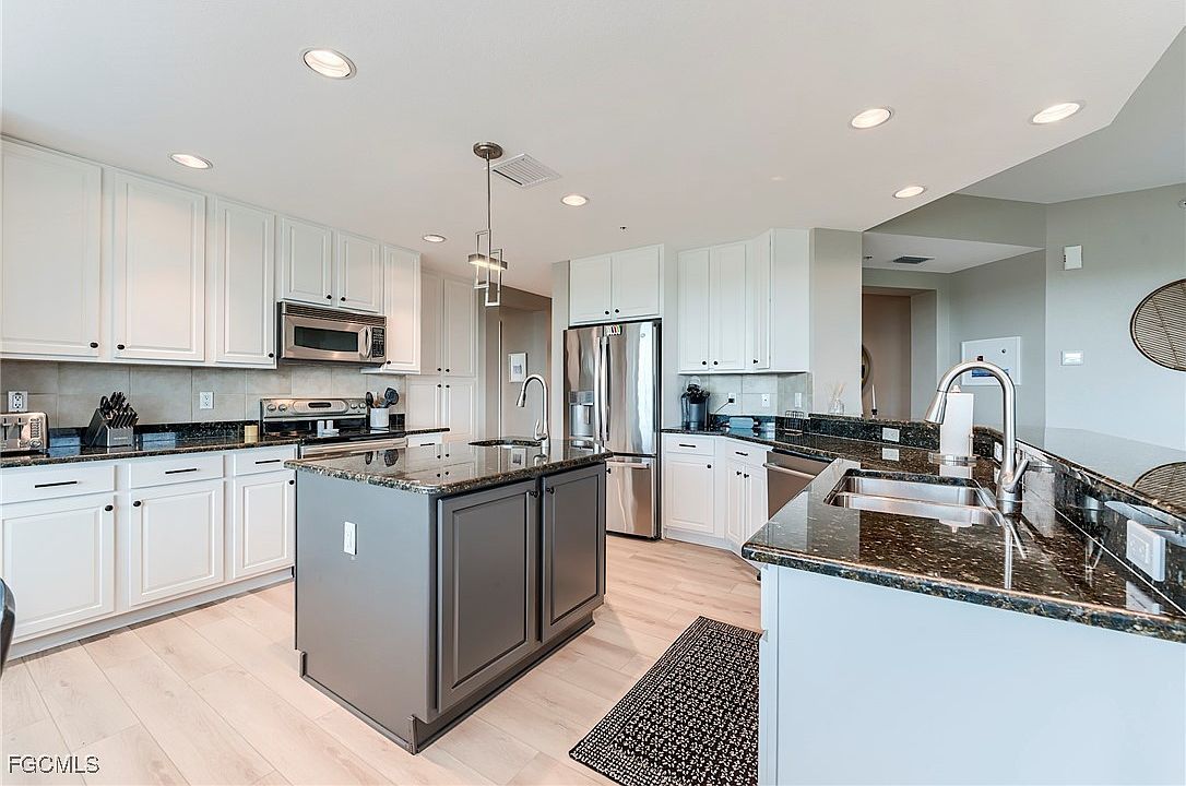 22604 Island Pines Way #2304 Fort Myers Beach, FL 33931  | Condominium