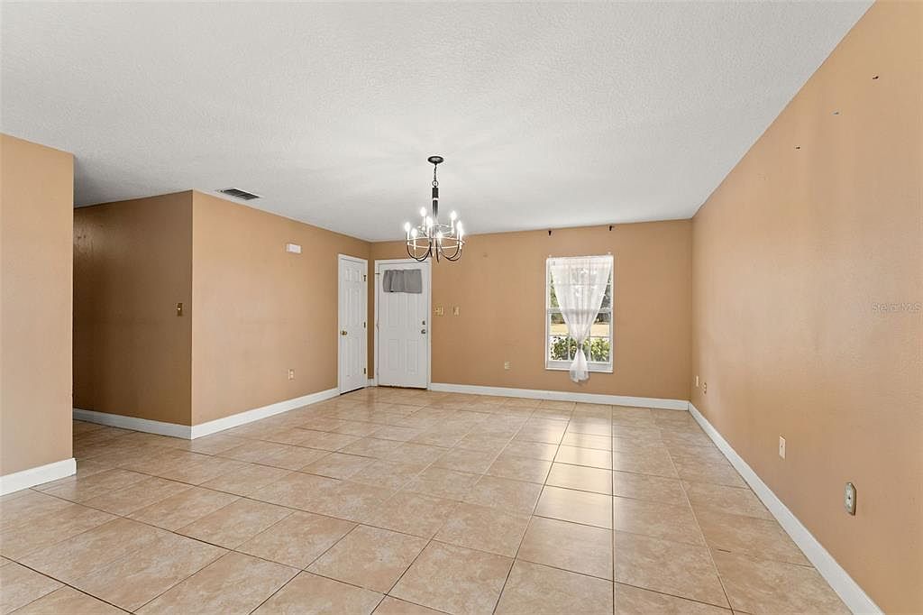 842 S Hendry Ave Fort Meade, FL 33841 | Single Family