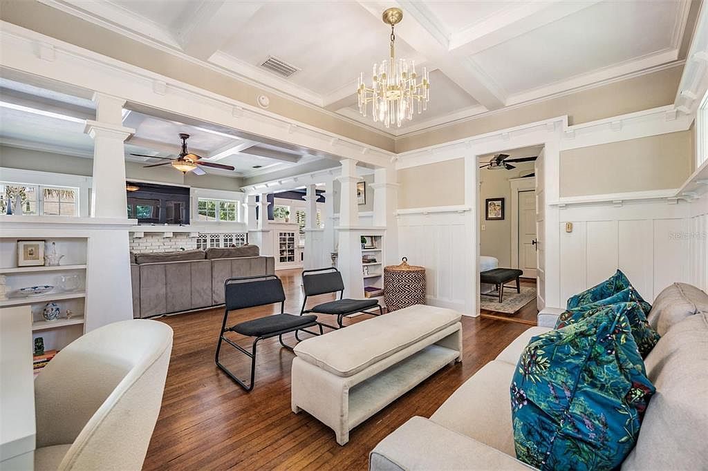 4010 W Neptune St Tampa, FL 33629 | Single Family