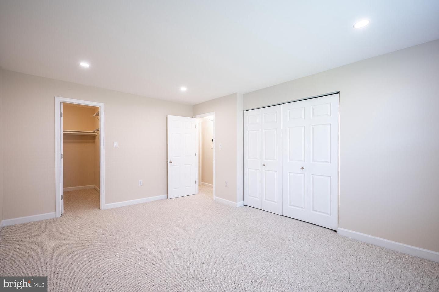 1954 Kennedy Dr APT 201 Mc Lean, VA 22102  | Condominium