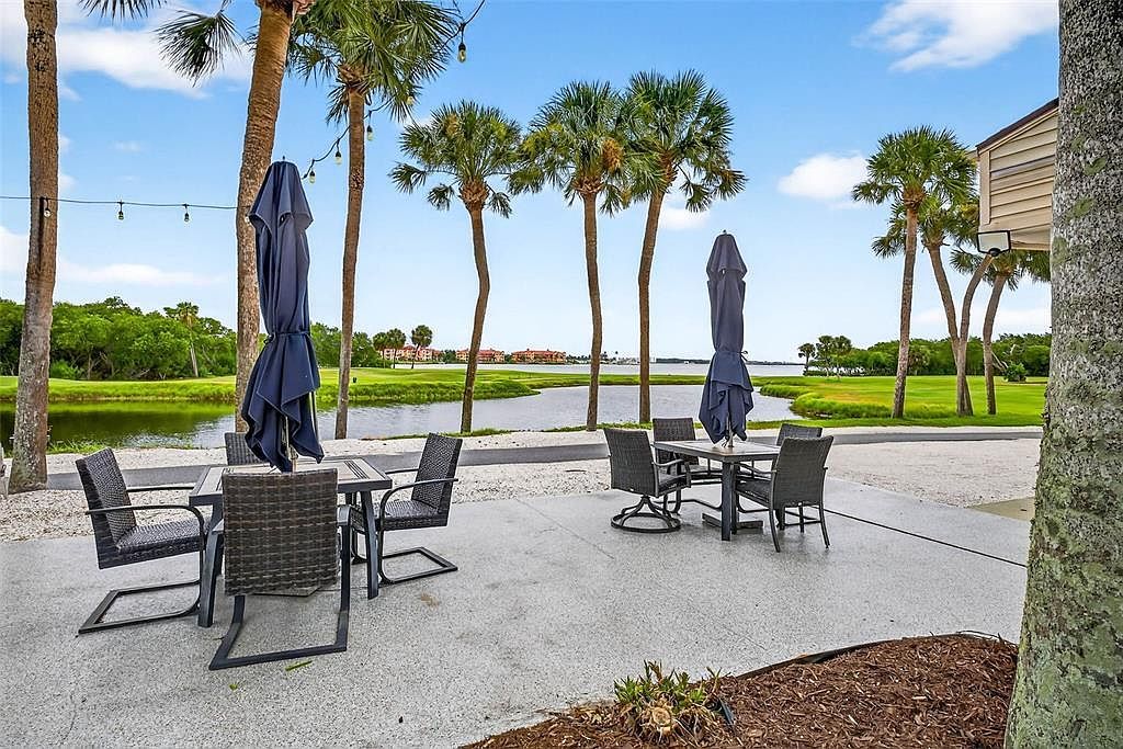 800 Cove Cay Dr Unit 4D Clearwater, FL 33760 | Condominium