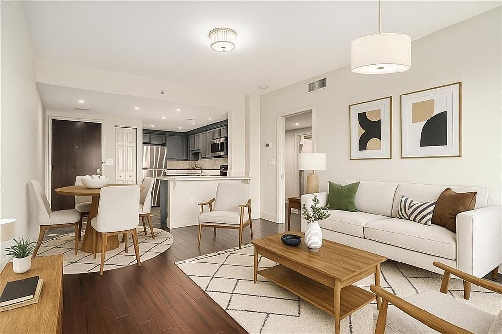 199 14th St NE Unit 704 Atlanta, GA 30309 | Condominium