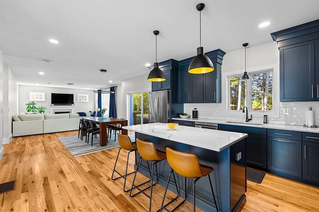 26 Timber Crest Dr Medway, MA 02053 | Single Family