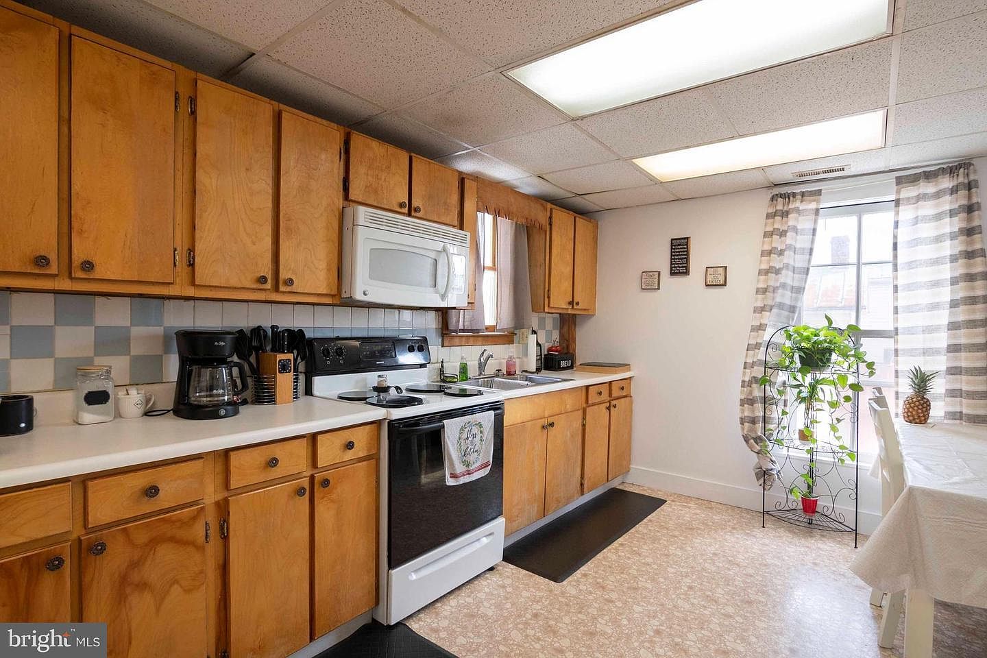 9457 S Congress St New Market, VA 22844  | Multi Family