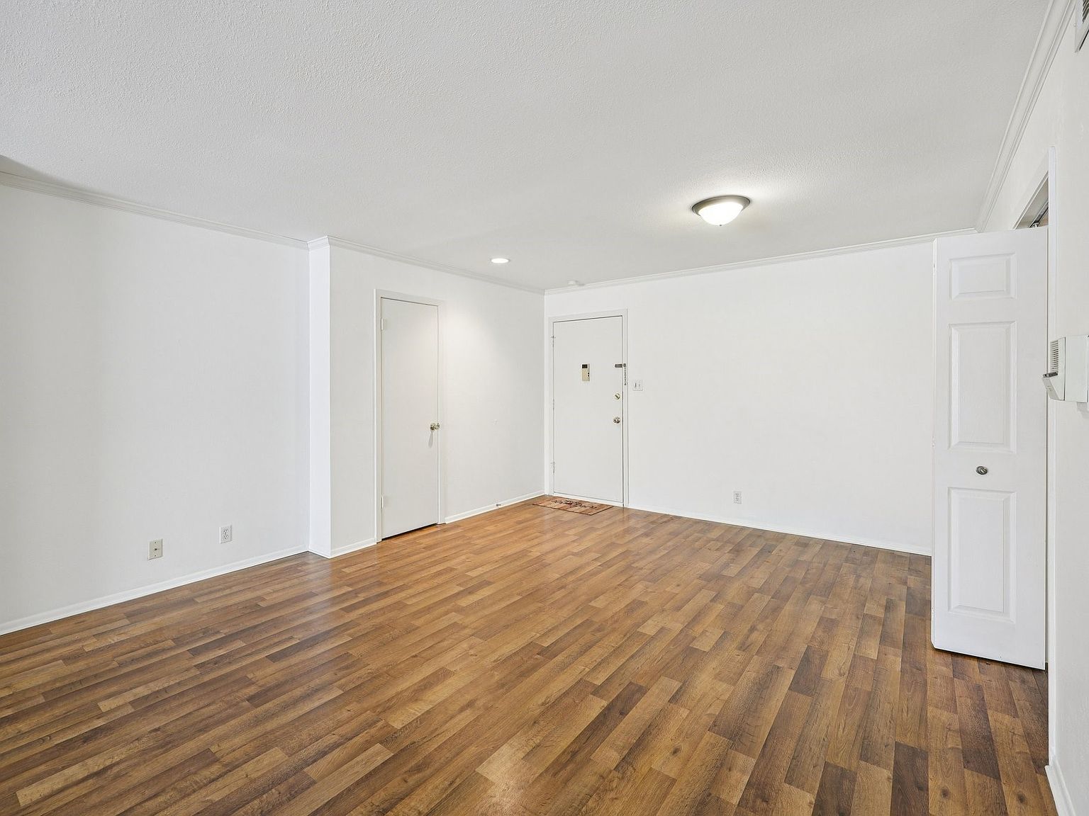 1401 Forest Edge Dr APT 21 Arlington, TX 76013 | Condominium