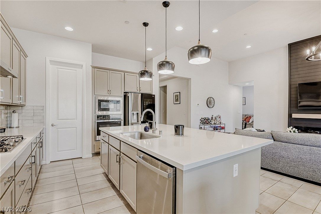 357 Old Erie Pl Henderson, NV 89011  | Single Family