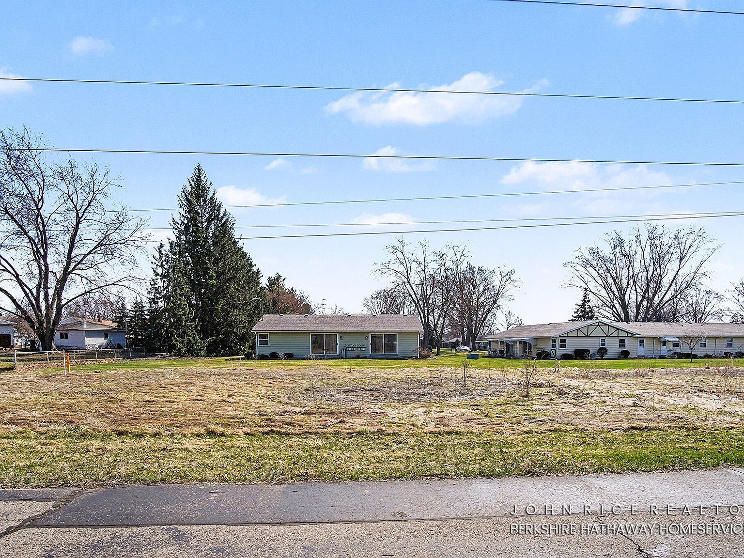 965 Andover Ct SE Kentwood, MI 49508 | Condominium