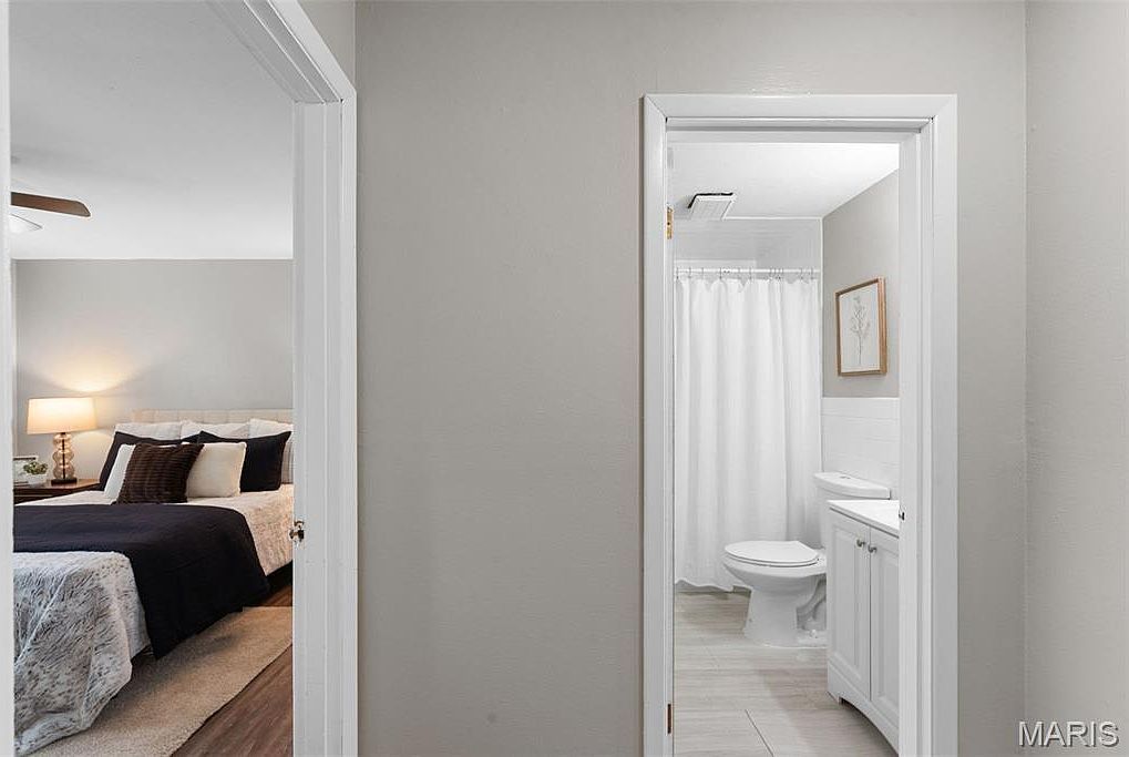 610 Superior Dr Saint Louis, MO 63135 | Single Family