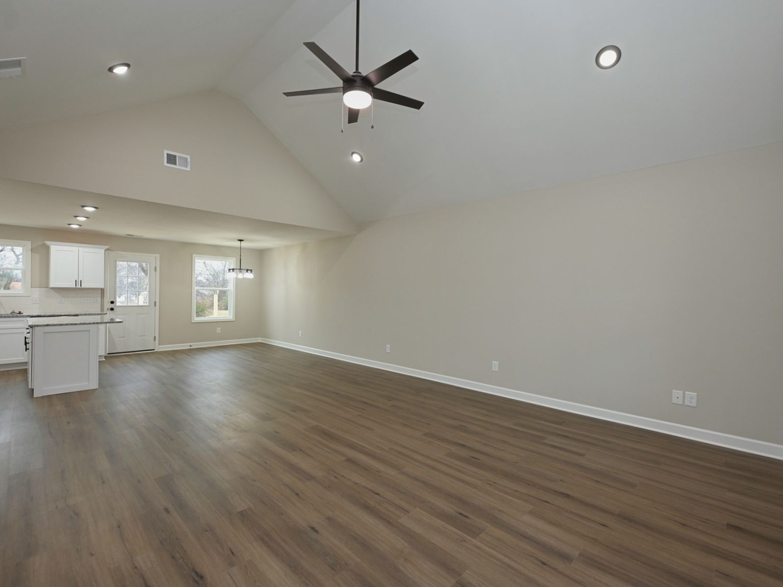 89 Plumlee Dr Hendersonville, TN 37075  | Single Family