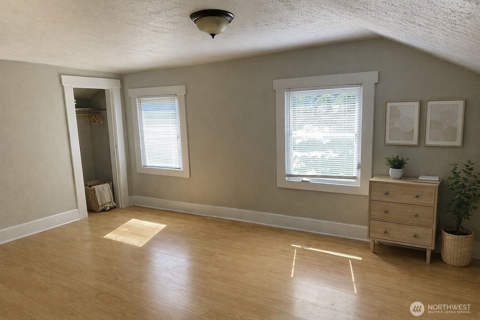 328-330 S Division St Auburn, WA 98001 | Multi Family