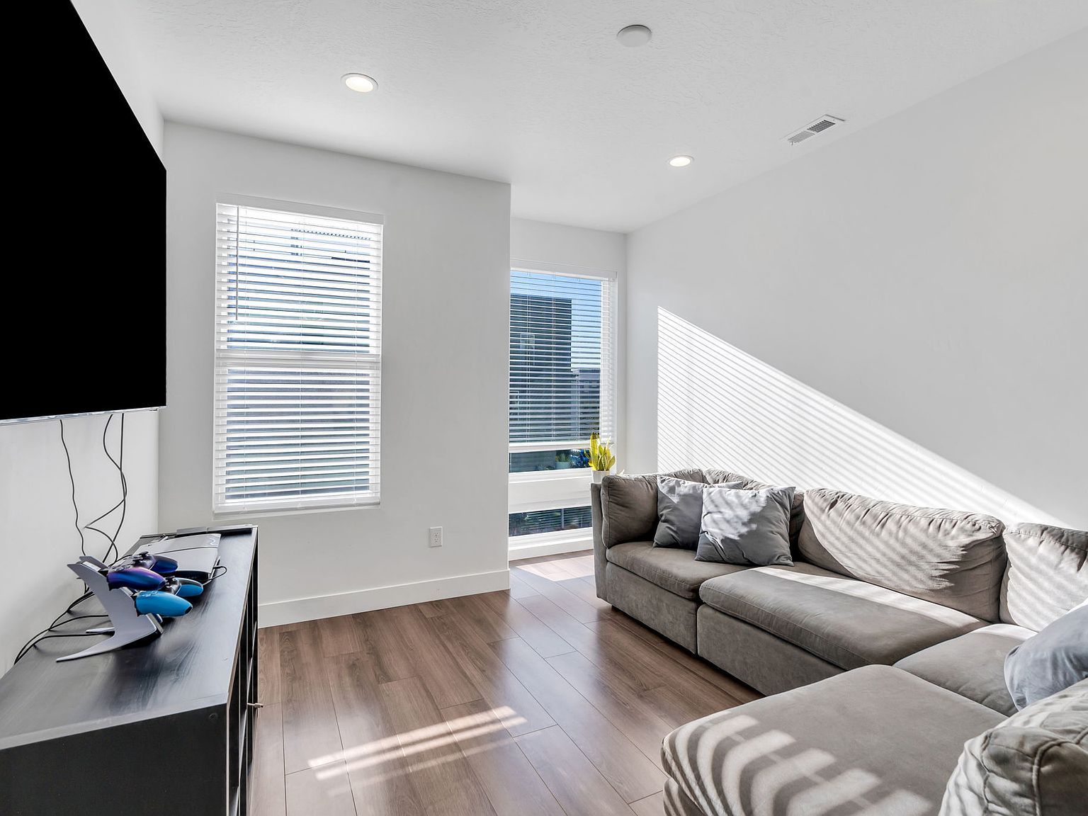 11201 S Freestone Rd W #474 South Jordan, UT 84009  | New build