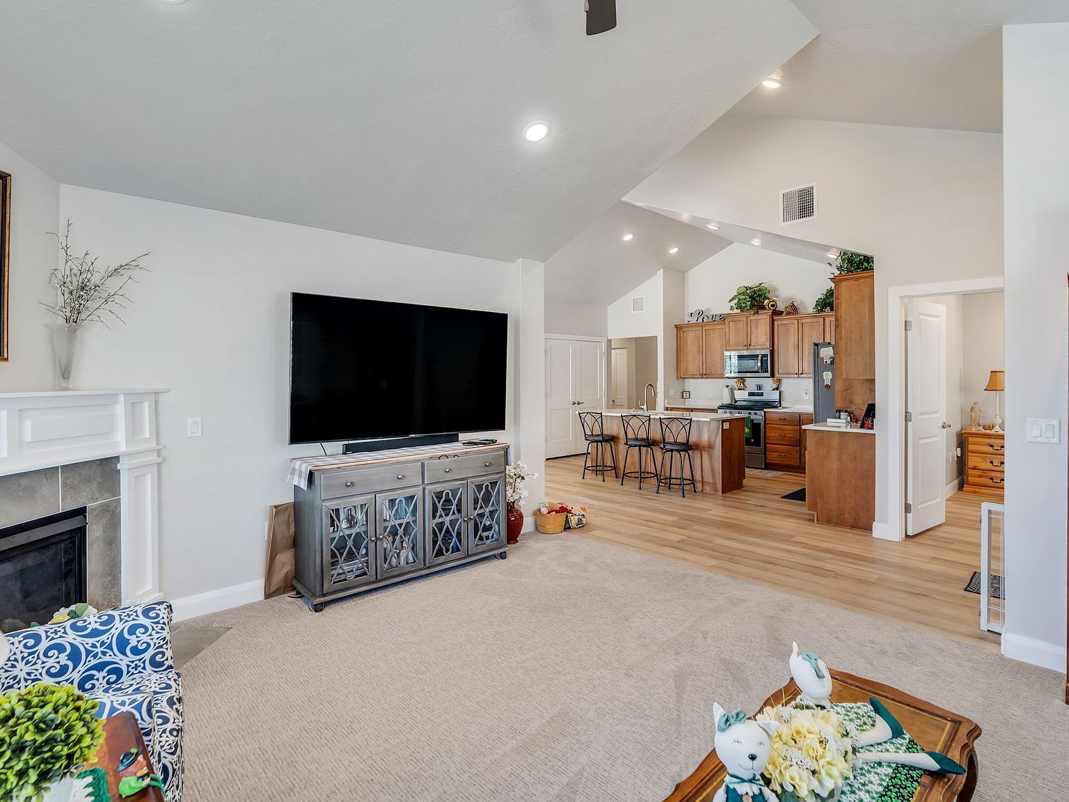 501 E Lone Star Ln Unit A Saratoga Springs, UT 84045  | New build