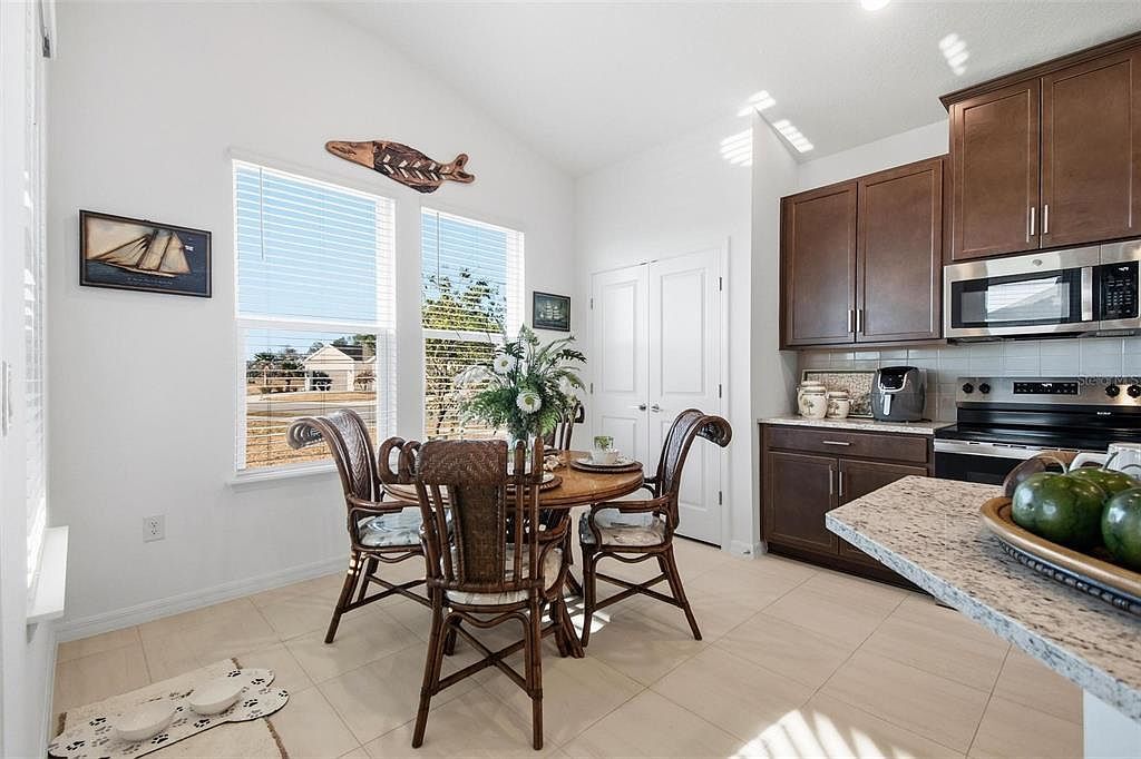 61 Oconee Dr Palm Coast, FL 32137  | Single Family