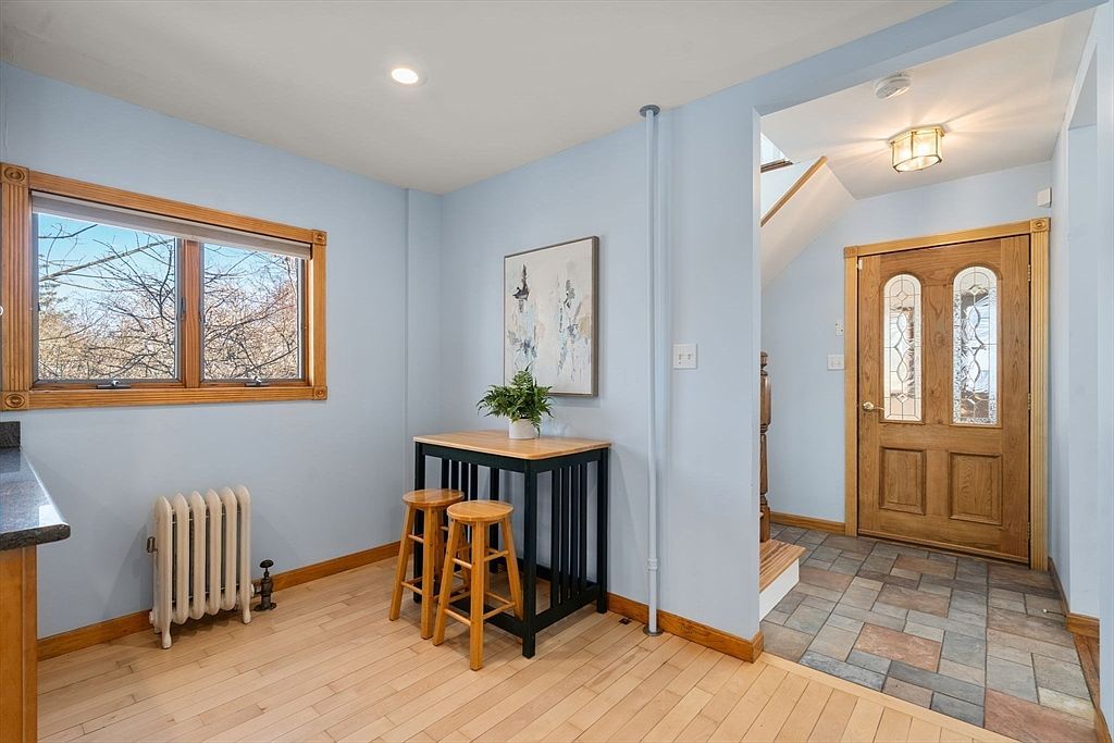 38 Fairfield St Maynard, MA 01754  | Single Family