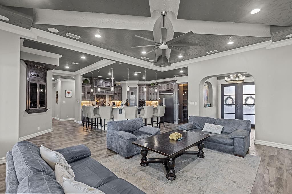 17 Maravilla Cir Odessa, TX 79765 | Single Family