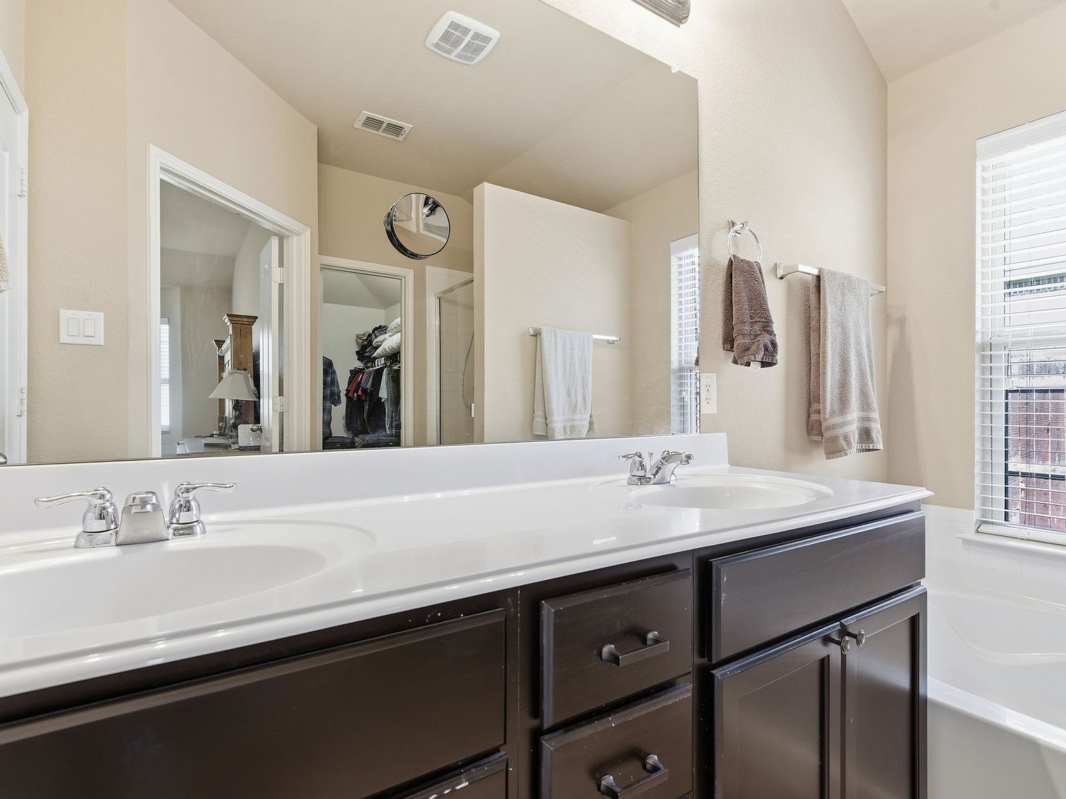 2201 Lorrie Ln Weatherford, TX 76087  | Single Family