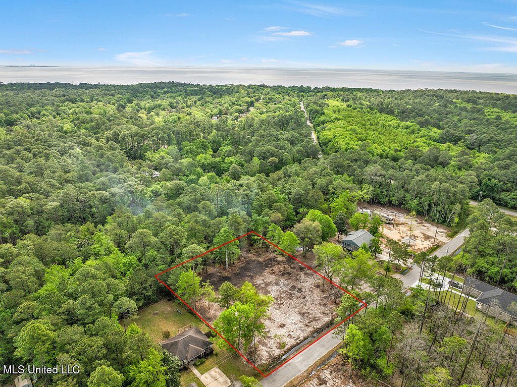 Dorothy St Lot 1062 Ocean Springs, MS 39564  | Land/Lot