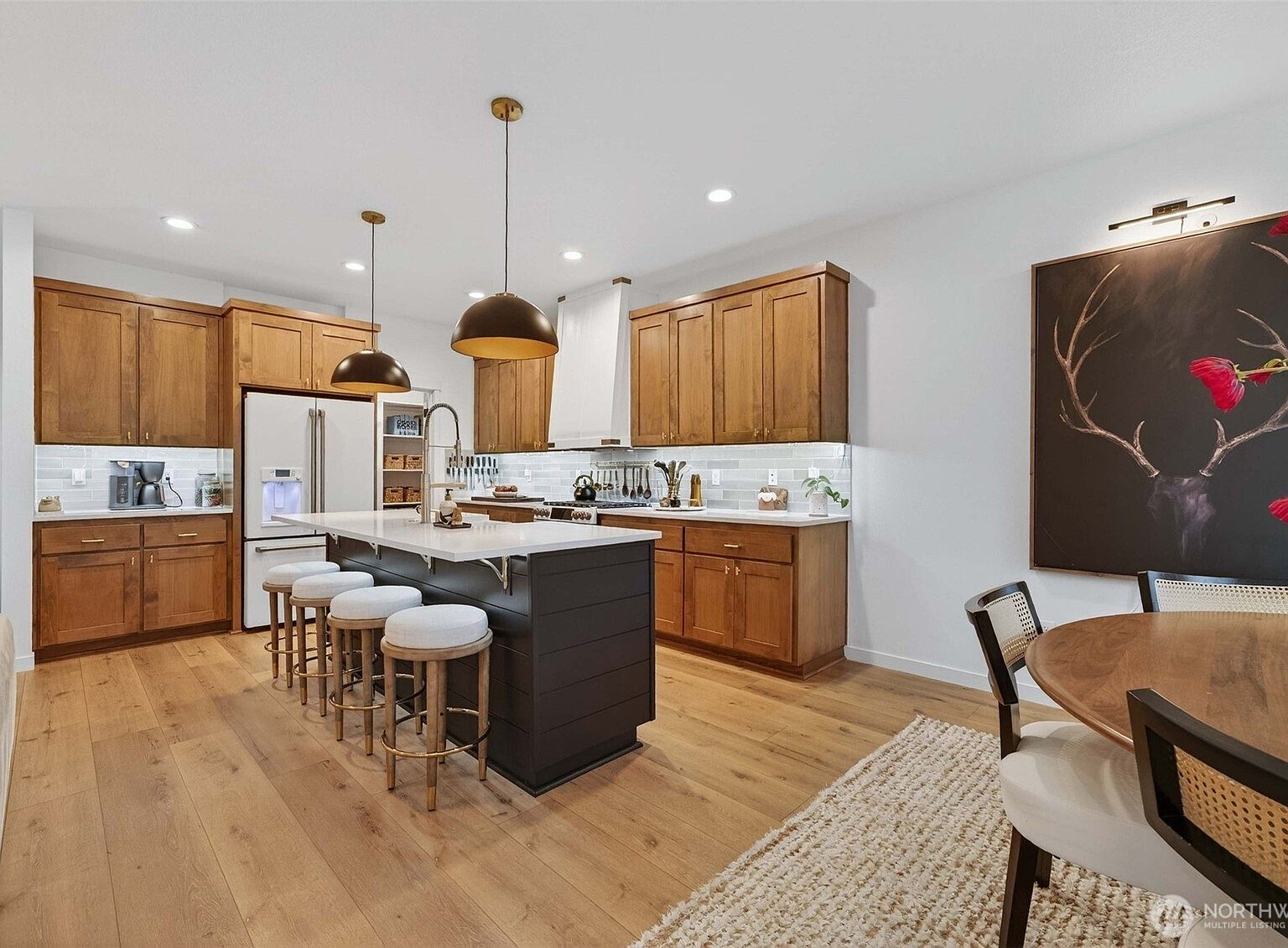 2031 E 9th St La Center, WA 98629  | Single Family