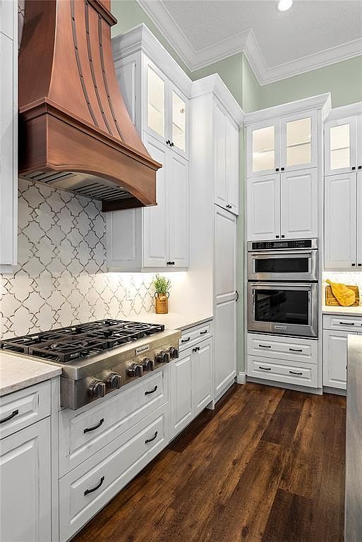 504 Yellow Submarine Ct Howey In The Hills, FL 34737 | Single Family