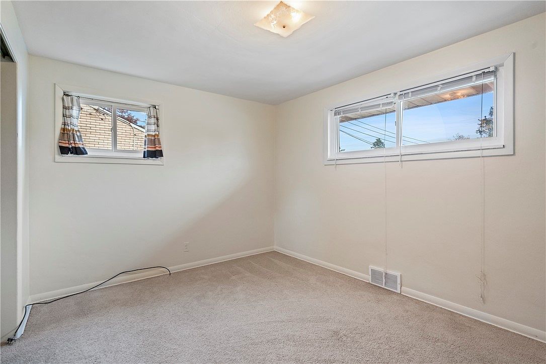 3560 Wallace Dr Pittsburgh, PA 15227  | Single Family