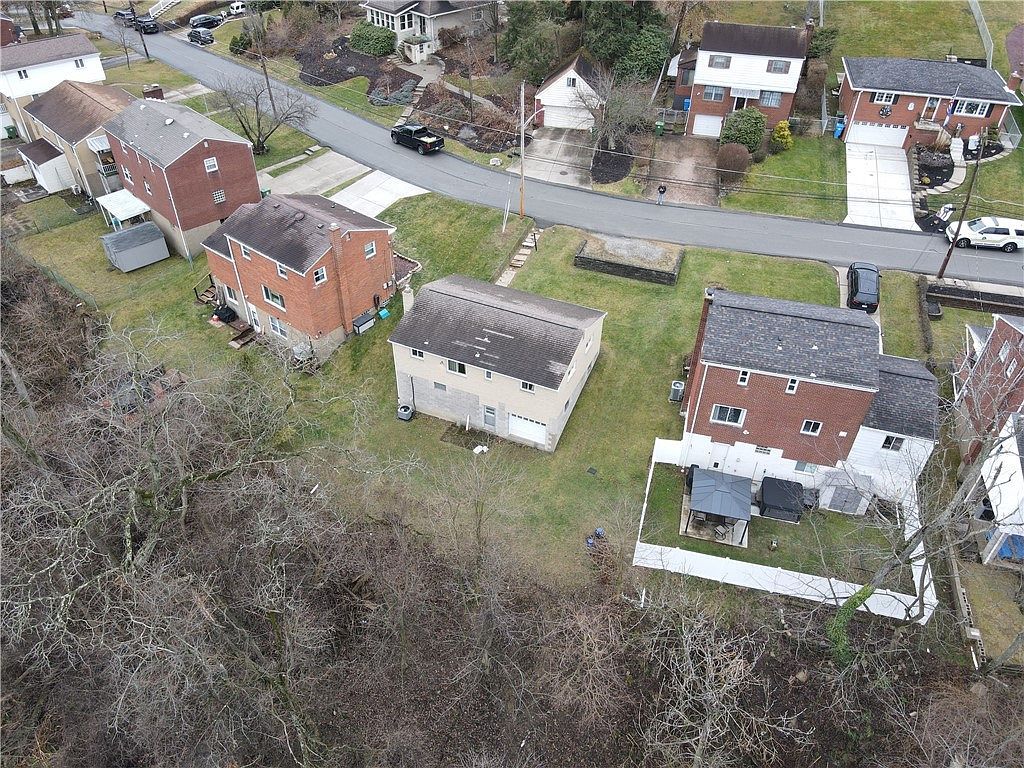 977 Vallevista St Pittsburgh, PA 15234 | Single Family