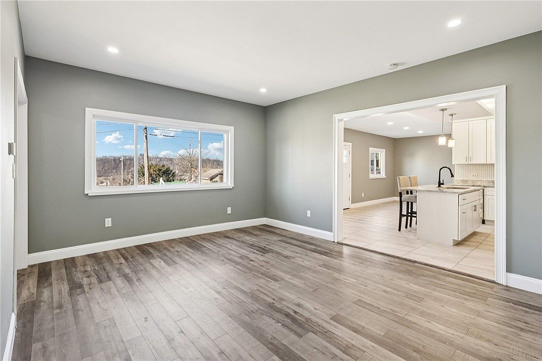 5256 Wickliff St Pittsburgh, PA 15201 | Single Family