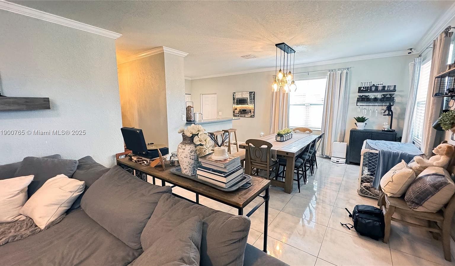 280 NE 35th St Oakland Park, FL 33334  | Single Family