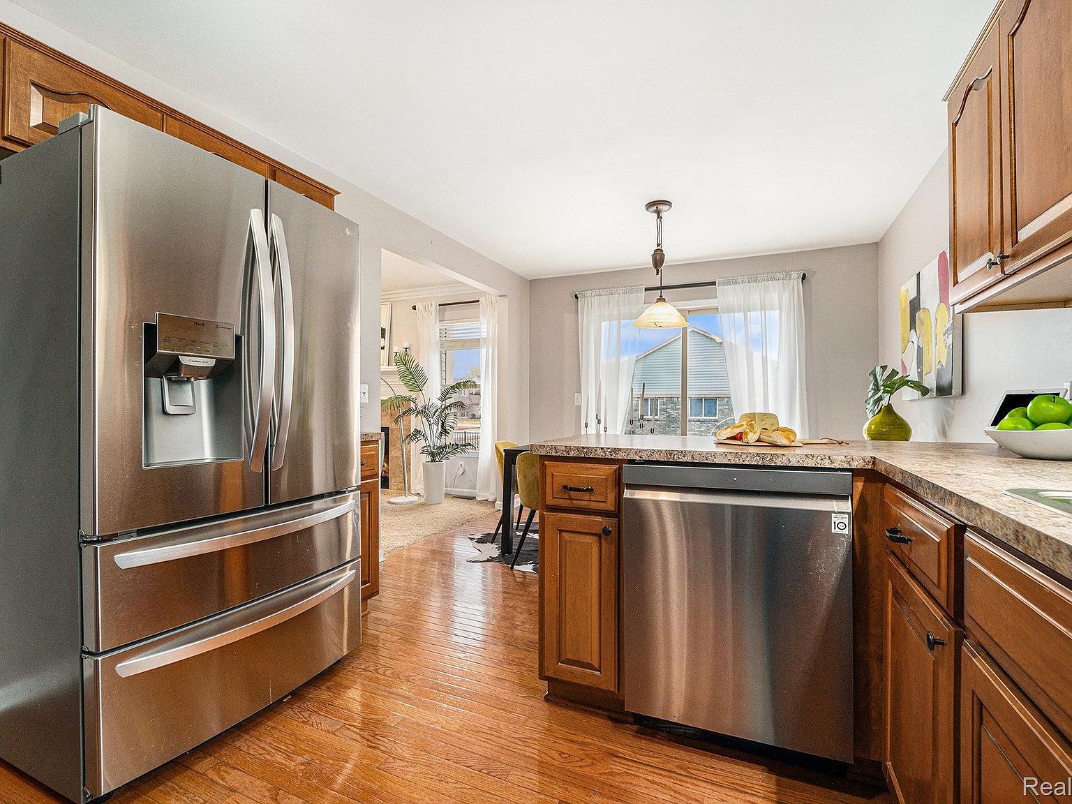 42415 Colorado Dr Clinton Township, MI 48036  | Single Family