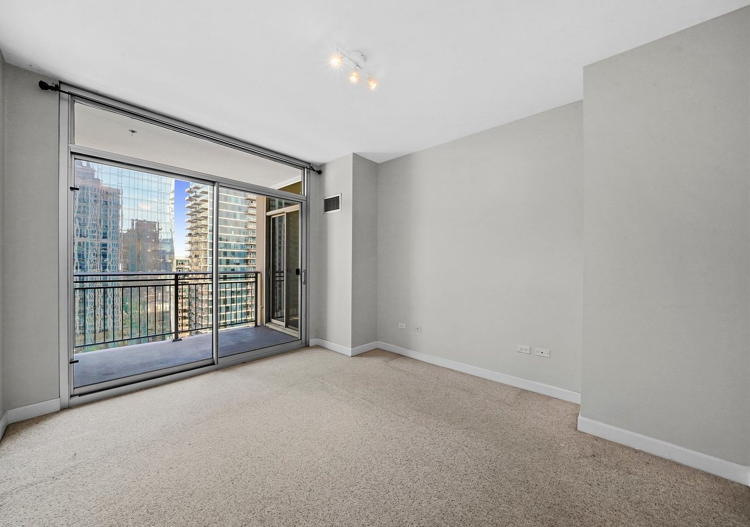 1250 S Michigan Ave APT 1708 Chicago, IL 60605  | Condominium