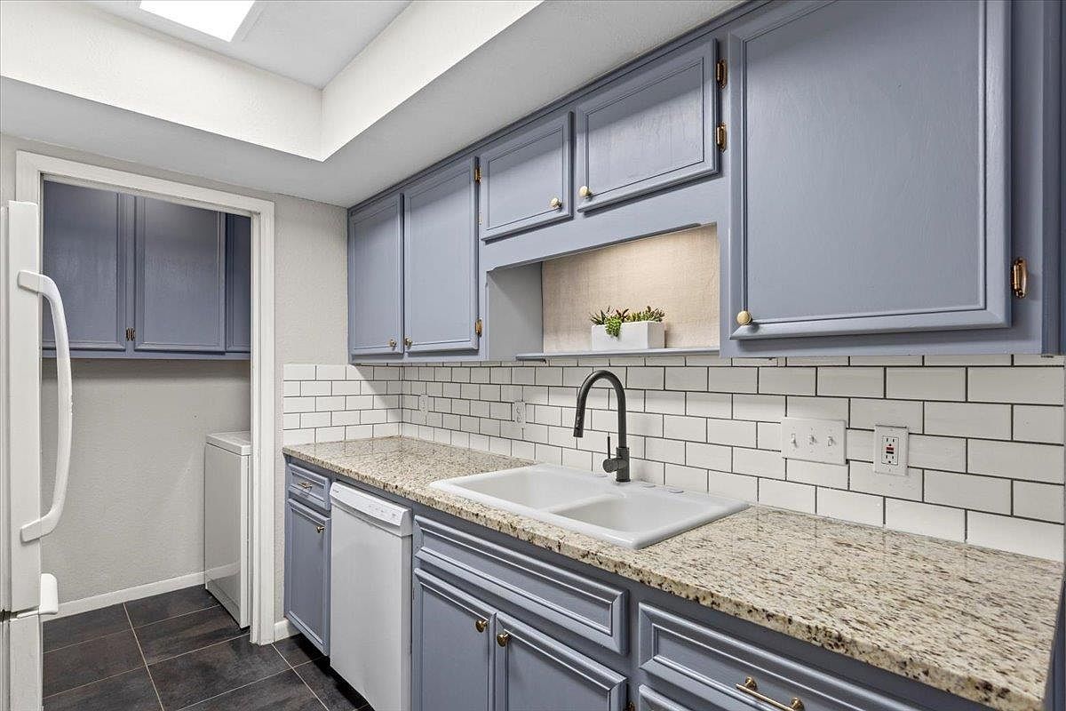 201 E Noton St APT 104 Pflugerville, TX 78660  | Condominium