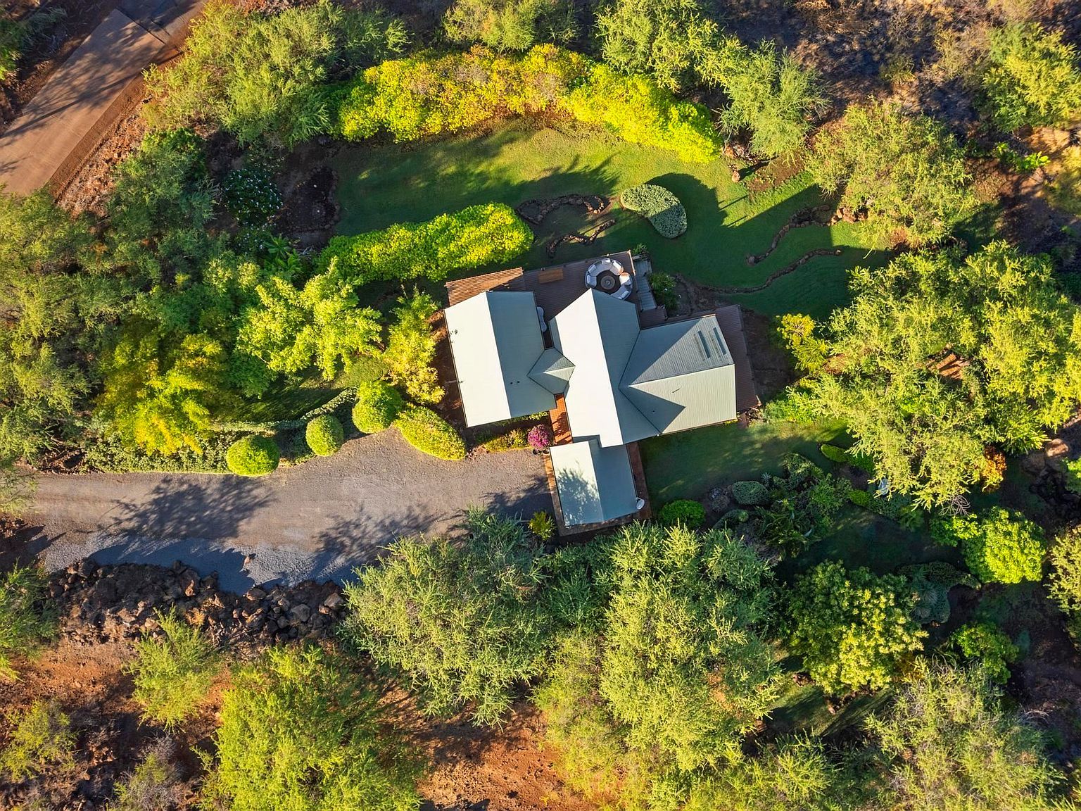 122 Ulua Rd Kaunakakai, HI 96748  | Single Family