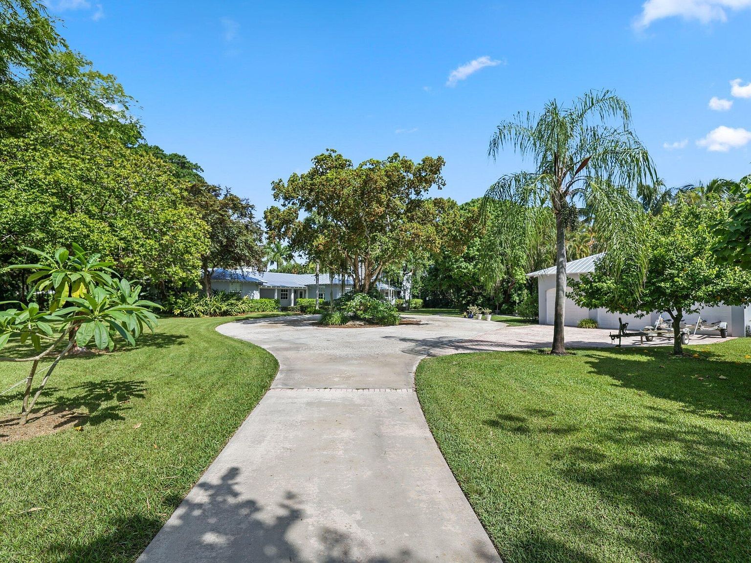 920 Hibiscus Ln Delray Beach, FL 33444  | Single Family