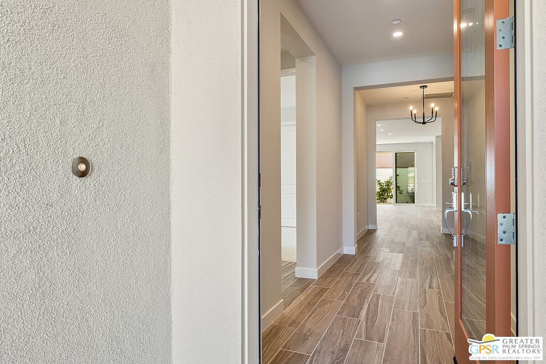 51630 Avenida Villa La Quinta, CA 92253  | Single Family