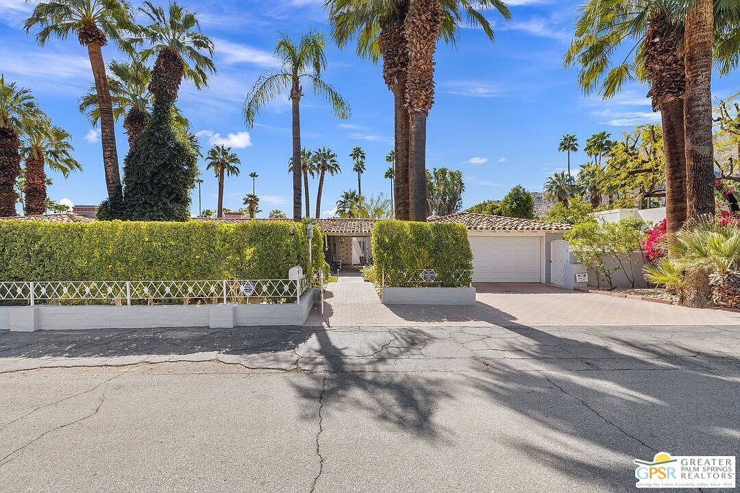 365 Camino Norte Palm Springs, CA 92262  | Single Family