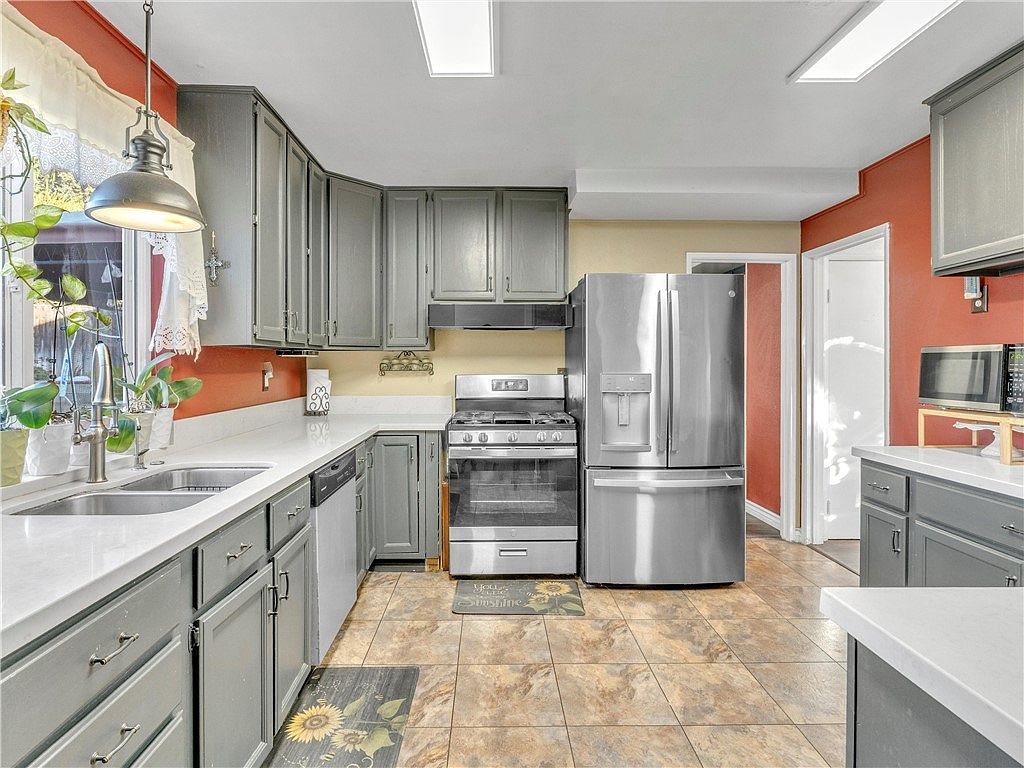 714 Appleton Rd Simi Valley, CA 93065 | Single Family