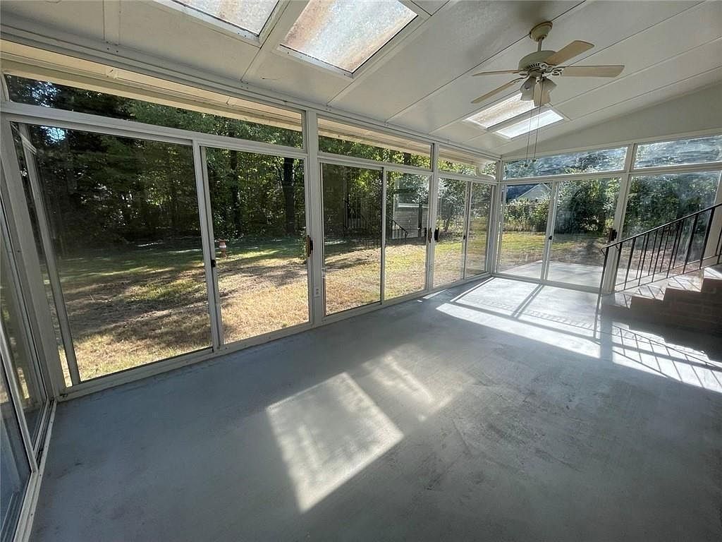 31 Williamsburg Dr NW Rome, GA 30165  | Single Family