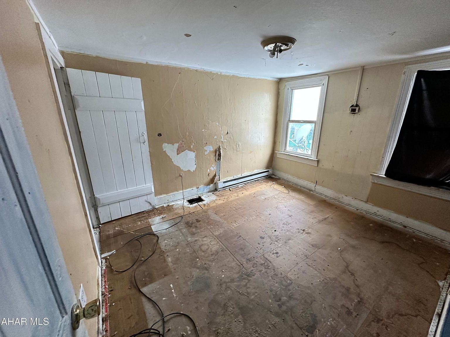 2017 7th Ave Altoona, PA 16602 | Single Family