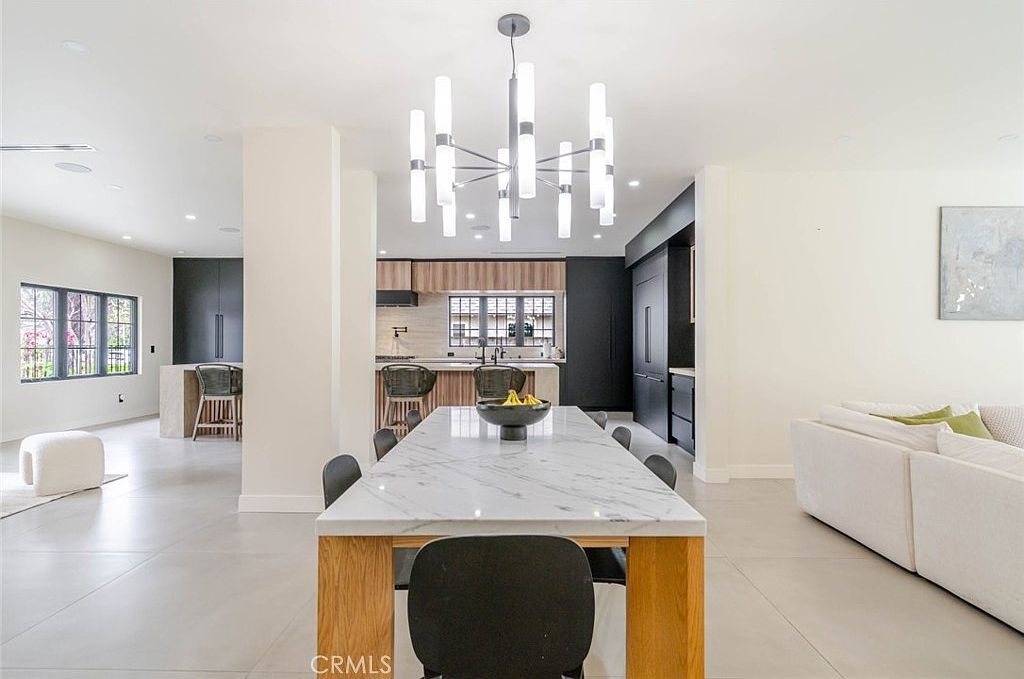 6849 Firmament Ave Van Nuys, CA 91406  | Single Family